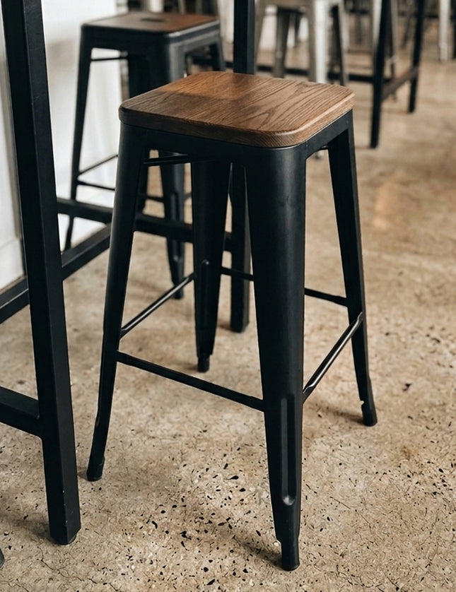 BANCO BOLTON CON MADERA