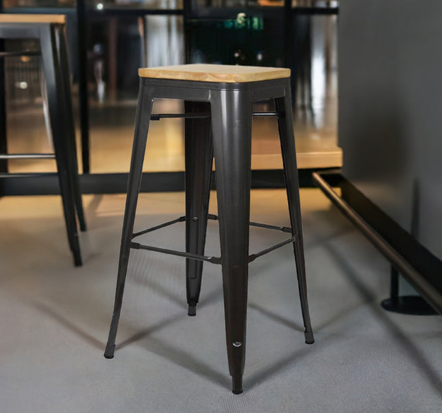 BANCO BOLTON CON MADERA