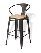 NEGRO CON MADERA CLARA