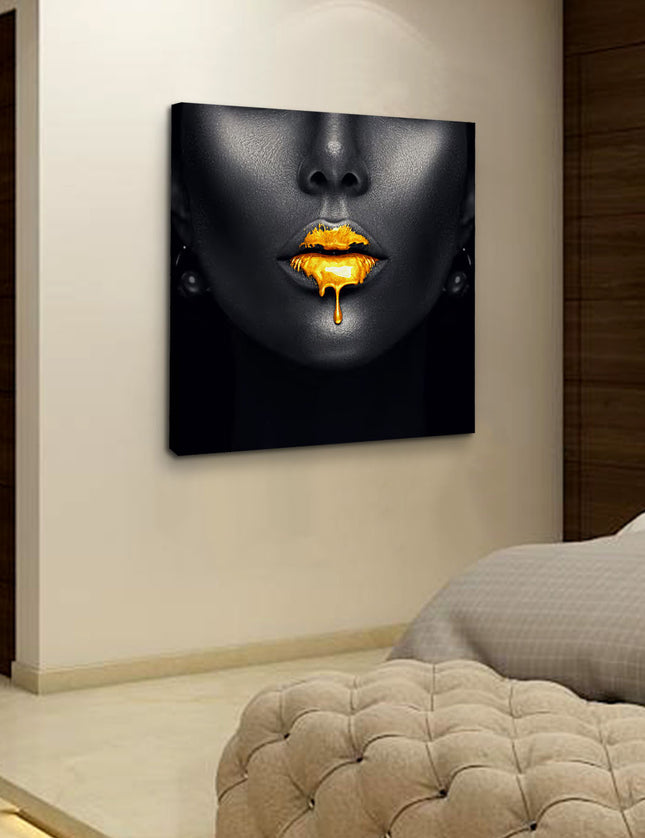CUADRO GOLDEN LIPS - 116 X 116 CM