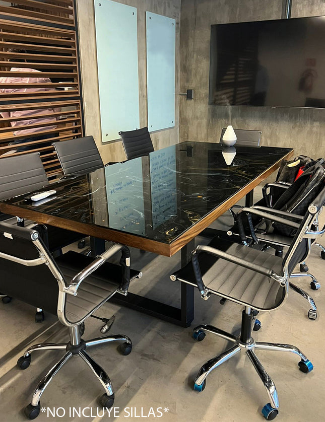 MESA DE JUNTAS DAKOTA CON BASTIDOR DE PAROTA ARK NOCHE DORADA SIN SILLAS